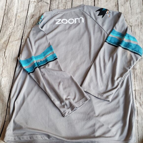 NHL San Jose Sharks Open Water Hockey Jersey Men Size XL - Picture 4 of 5